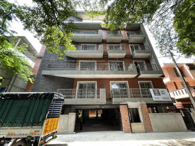 2 BHK Apartment in Koramangala for resale Bengaluru. The reference number is 21214369