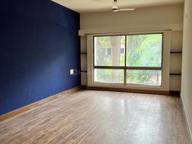 2 BHK Apartment in Koregaon Park for rent Pune. The reference number is 15645612
