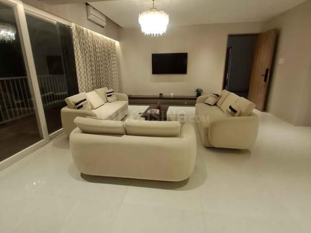 2 BHK Apartment in Koregaon Park for rent Pune. The reference number is 21032186