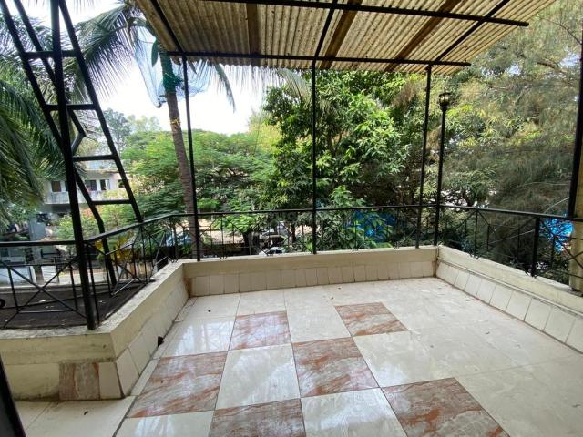 2 BHK Apartment in Koregaon Park for resale Pune. The reference number is 20667786
