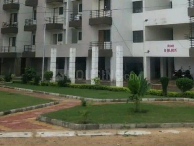 2 BHK Apartment in Katara Hills for resale Bhopal. The reference number is 20972576