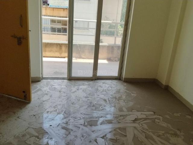 2 BHK Apartment in Katraj for rent Pune. The reference number is 17983635