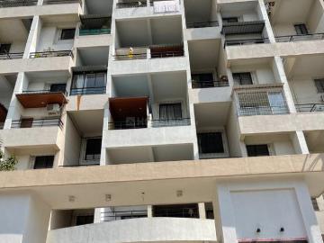 2 BHK Apartment in Katraj for rent Pune. The reference number is 19696199