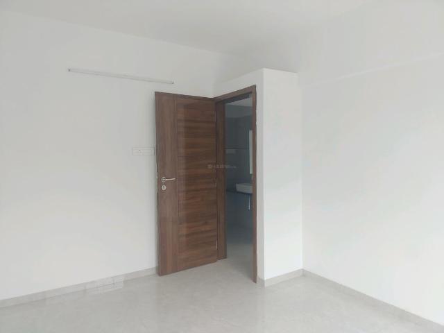 2 BHK Apartment in Katraj for resale Pune. The reference number is 19964473