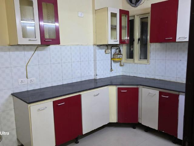 2 BHK Apartment in Kaushambi for rent Ghaziabad. The reference number is 20789231