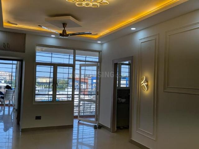 2 BHK Apartment in Kaushambi for resale Ghaziabad. The reference number is 21354185