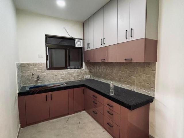 2 BHK Apartment in Kahilipara for rent Guwahati. The reference number is 19972407