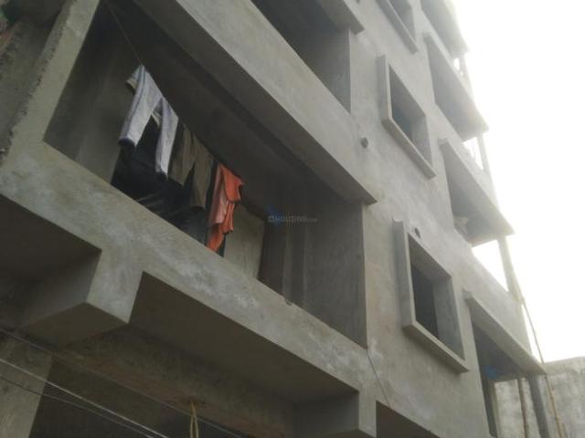 2 BHK Apartment in Kaikhali for resale Kolkata. The reference number is 8383039