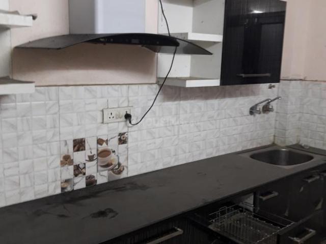 2 BHK Apartment in Kakadeo for rent Kanpur. The reference number is 20652599