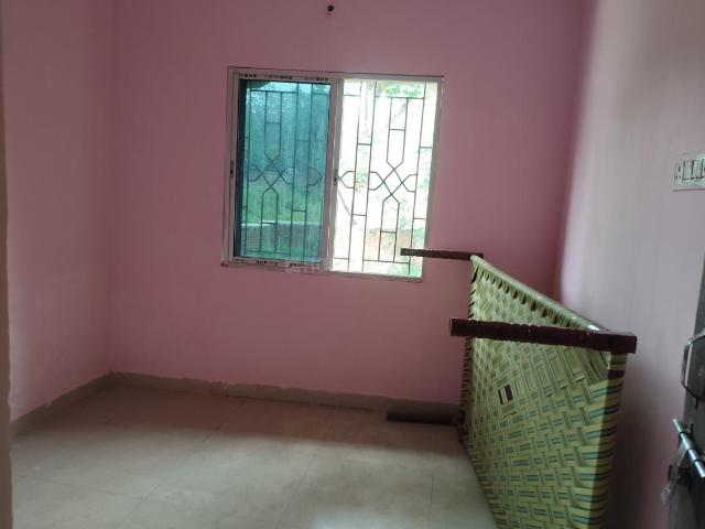 2 BHK Apartment in Kalakusuma for rent Dhanbad. The reference number is 21089565