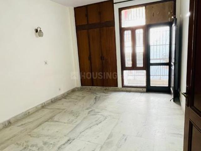 2 BHK Apartment in Kalkaji for rent New Delhi. The reference number is 21150700