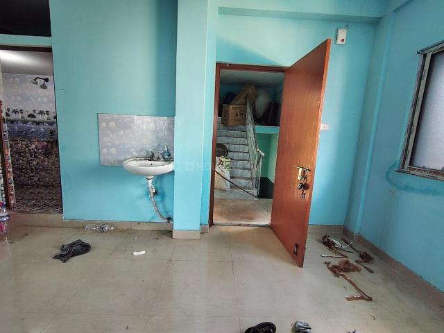 2 BHK Apartment in Kalighat for rent Kolkata. The reference number is 20612068