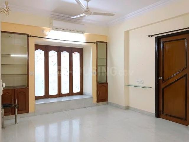 2 BHK Apartment in Kalighat for rent Kolkata. The reference number is 20857329
