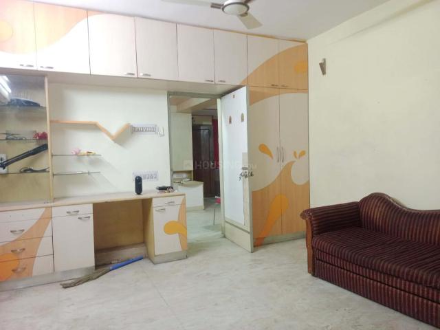 2 BHK Apartment in Kalighat for resale Kolkata. The reference number is 19463369