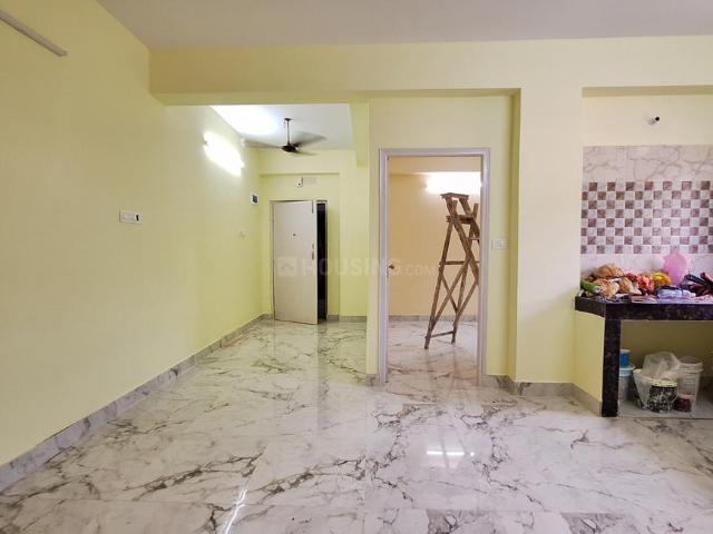 2 BHK Apartment in Kalikapur, EM Bypass for rent Kolkata. The reference number is 20614700