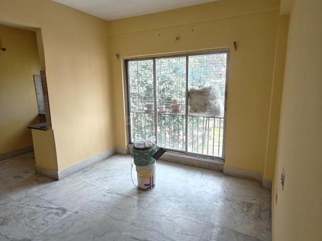 2 BHK Apartment in Kalikapur, EM Bypass for rent Kolkata. The reference number is 21109284