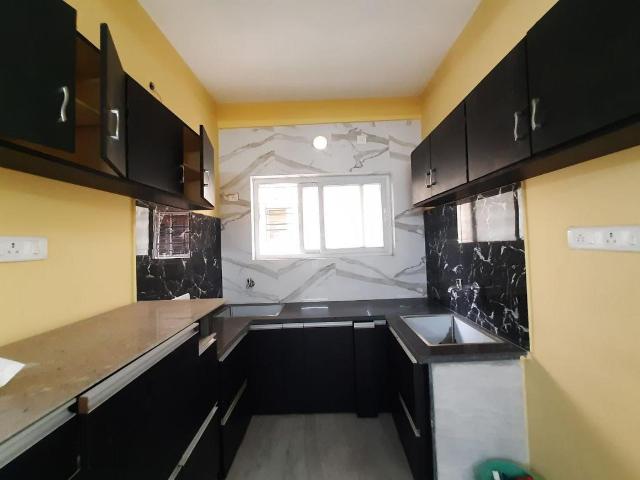 2 BHK Apartment in Kalikapur, EM Bypass for resale Kolkata. The reference number is 20674018