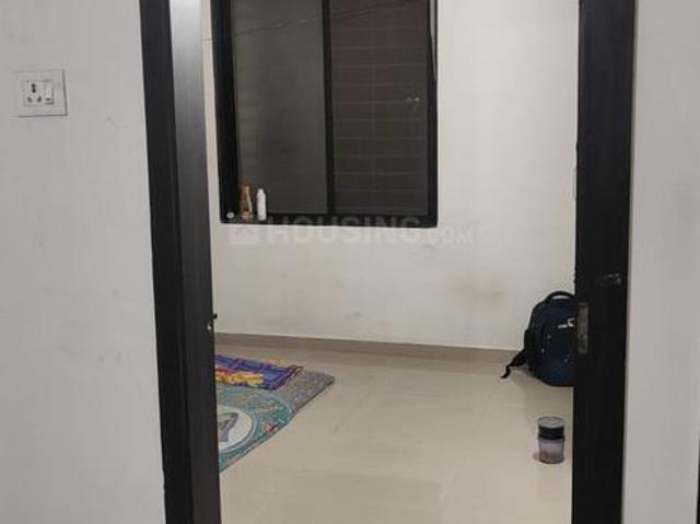 2 BHK Apartment in Kalpataru Nagar for rent Nashik. The reference number is 19098266