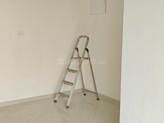 2 BHK Apartment in Kalwa for rent Thane. The reference number is 21169915