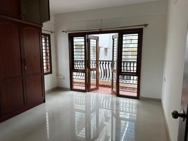 2 BHK Apartment in Kalyan Nagar for rent Bengaluru. The reference number is 21199397