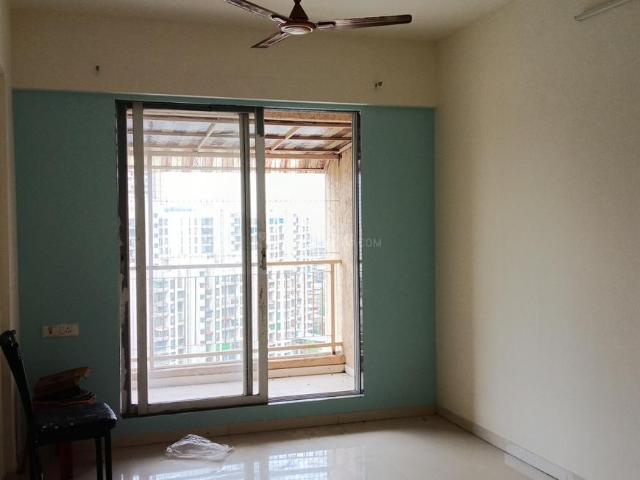 2 BHK Apartment in Kalyan East for rent Kalyan. The reference number is 20660098
