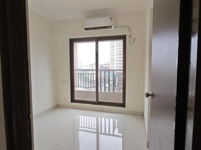 2 BHK Apartment in Kalyan West for rent Kalyan. The reference number is 19740632