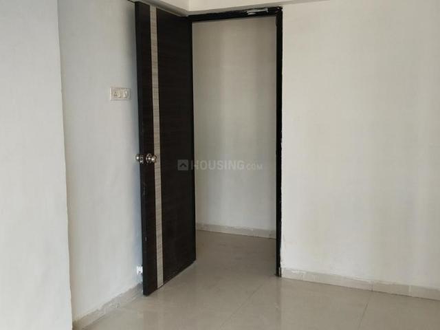 2 BHK Apartment in Kalyan West for rent Kalyan. The reference number is 19817602