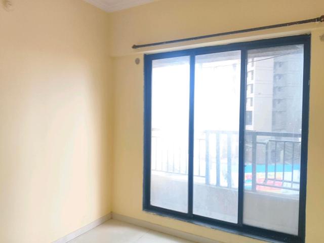 2 BHK Apartment in Kalyan West for rent Kalyan. The reference number is 20468489