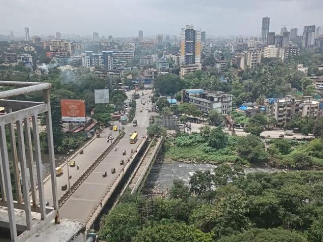 2 BHK Apartment in Kalyan West for rent Kalyan. The reference number is 20724989