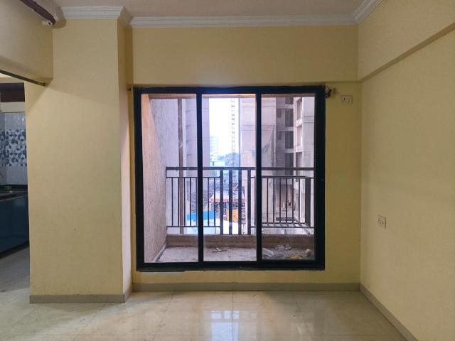 2 BHK Apartment in Kalyan West for rent Kalyan. The reference number is 21051895