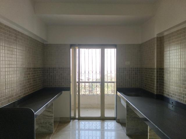 2 BHK Apartment in Kalyan West for resale Kalyan. The reference number is 12718750