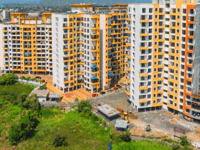 2 BHK Apartment in Kalyan West for resale Kalyan. The reference number is 16555627