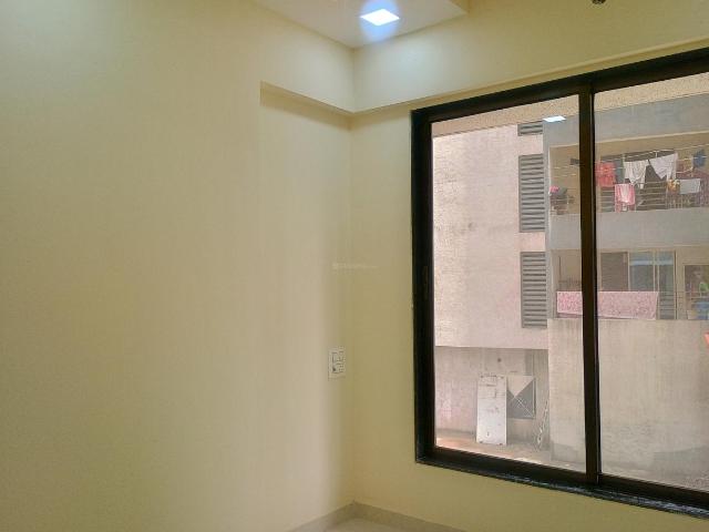 2 BHK Apartment in Kalyan West for resale Kalyan. The reference number is 19865474