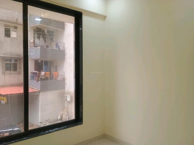 2 BHK Apartment in Kalyan West for resale Kalyan. The reference number is 19866194