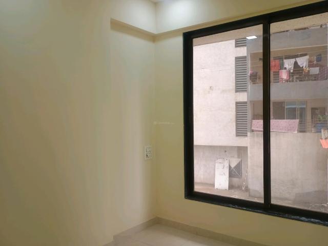 2 BHK Apartment in Kalyan West for resale Kalyan. The reference number is 19866266