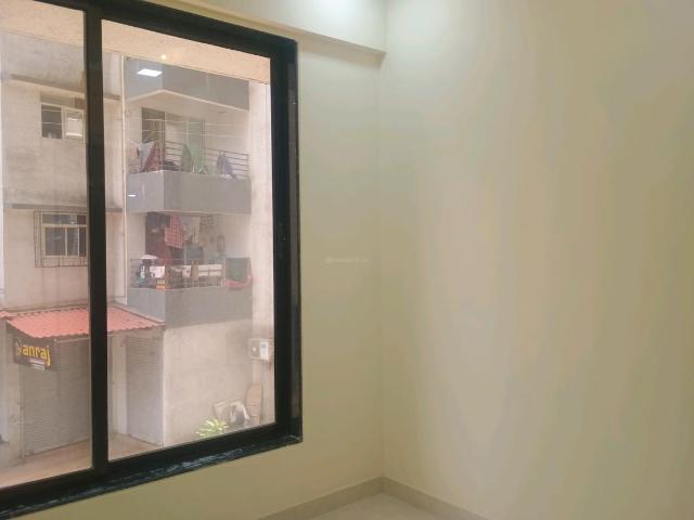2 BHK Apartment in Kalyan West for resale Kalyan. The reference number is 19869624
