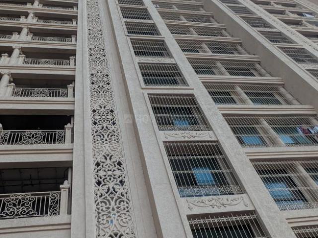 2 BHK Apartment in Kalyan West for resale Kalyan. The reference number is 20401364