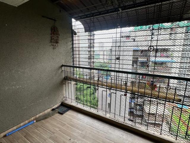 2 BHK Apartment in Kalyan West for resale Kalyan. The reference number is 20640176