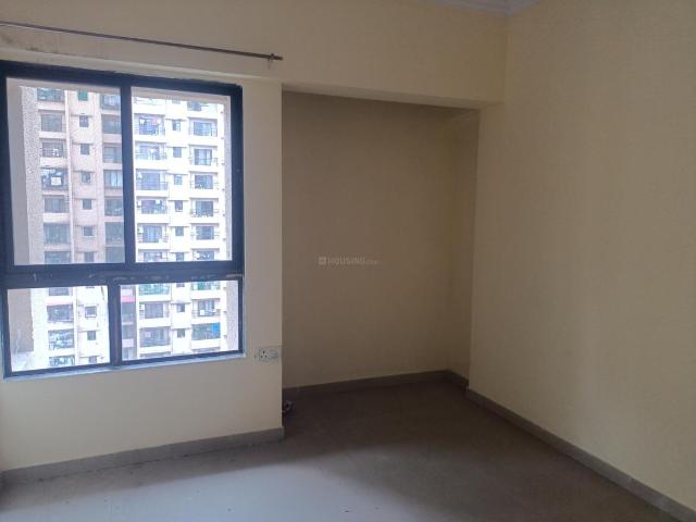 2 BHK Apartment in Kalyan West for resale Kalyan. The reference number is 21157393