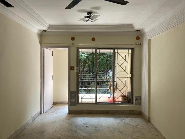 2 BHK Apartment in Kalyani Nagar for rent Pune. The reference number is 19435149