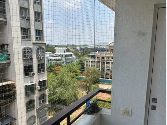 2 BHK Apartment in Kalyani Nagar for rent Pune. The reference number is 20904766
