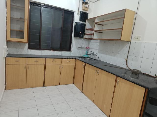 2 BHK Apartment in Kalyani Nagar for resale Pune. The reference number is 19463144