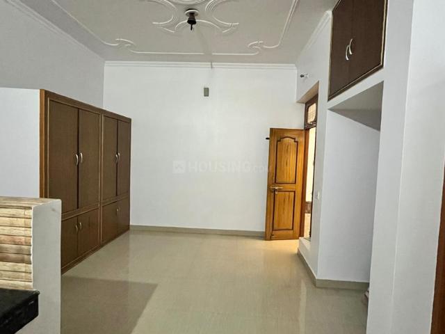 2 BHK Apartment in Kalyanpur West for rent Lucknow. The reference number is 21113802