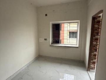 2 BHK Apartment in Kamalgazi for resale Kolkata. The reference number is 20129194