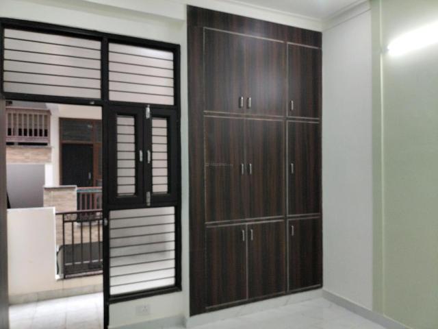 2 BHK Apartment in Kambakshpur for resale Noida. The reference number is 20166766