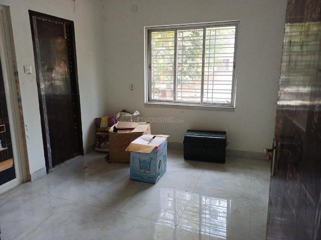 2 BHK Apartment in Kamdahari for rent Kolkata. The reference number is 19738508