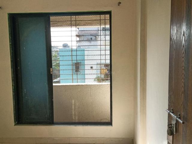 2 BHK Apartment in Kamothe for rent Navi Mumbai. The reference number is 20114543