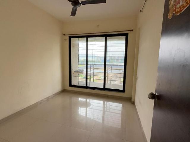 2 BHK Apartment in Kamothe for rent Navi Mumbai. The reference number is 20715904