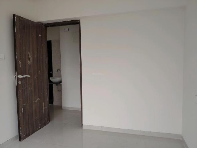 2 BHK Apartment in Kamothe for resale Navi Mumbai. The reference number is 19449513
