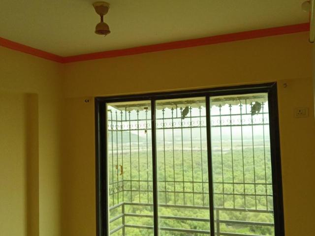 2 BHK Apartment in Kamothe for resale Navi Mumbai. The reference number is 21031144